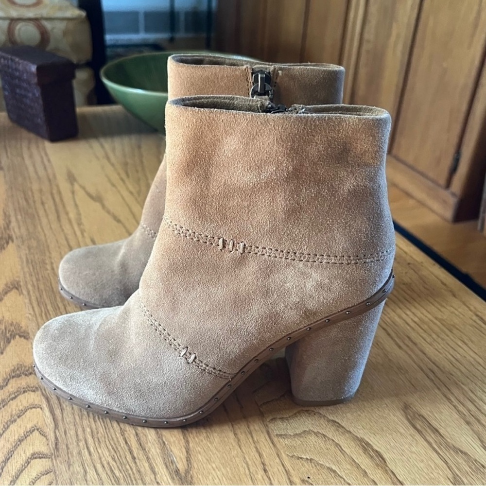 Splendid Boots Womens 7 Rita Suede Ankle Boots Studded Booties Anthropologie